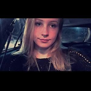 Meet your Posher, Zoe