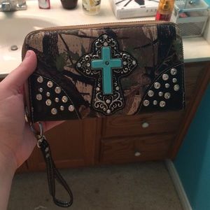 Camo wristlet