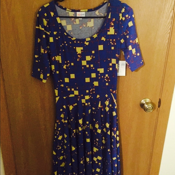 BNWT Lularoe Nicole Dress