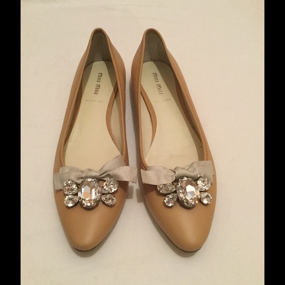 Miu Miu Swarovski embellished ballerinas. Brandnew