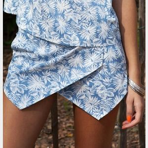 Tropical print skort