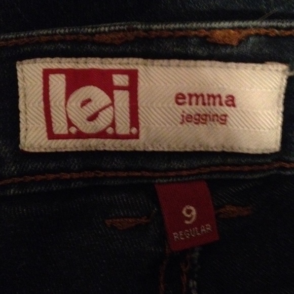 Skinny jeans. Worn a few times. - Picture 2 of 3