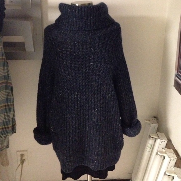Comfy oversized sweater from BLK DNM