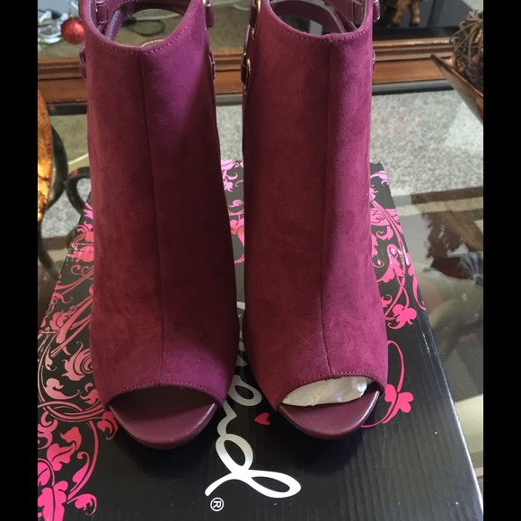 burgundy open toe booties