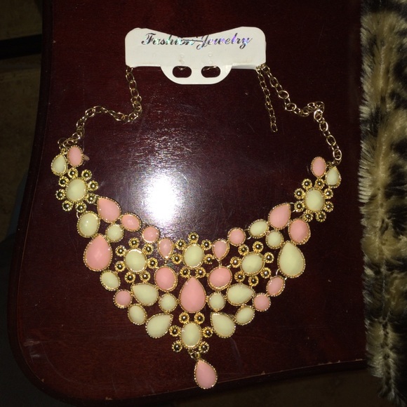Beautiful statement necklace