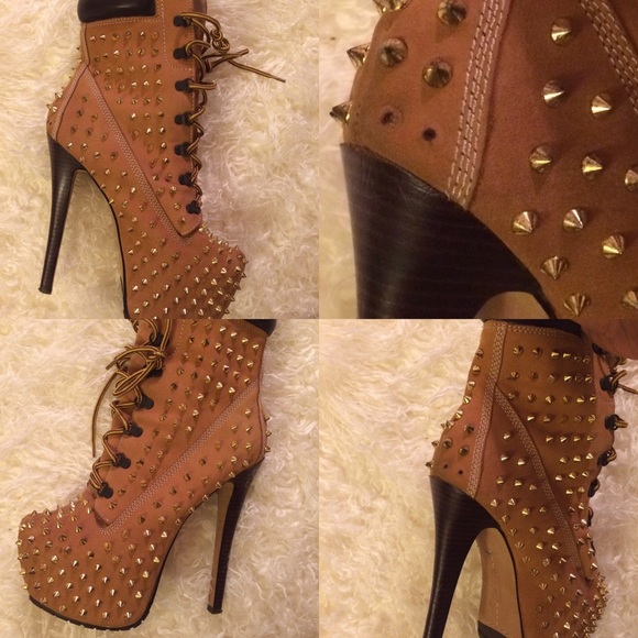 Zigi Studded boots