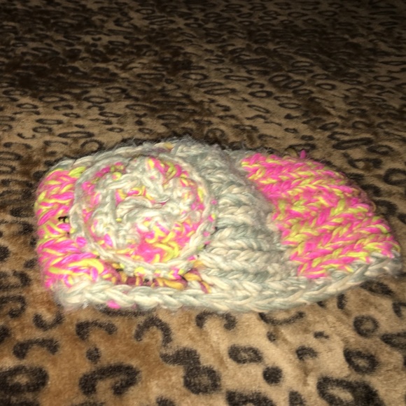 Knitted warm head band. Worn once.
