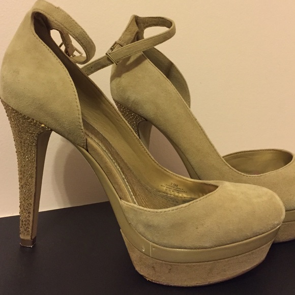 Gianni Bini Rhinestone Pumps