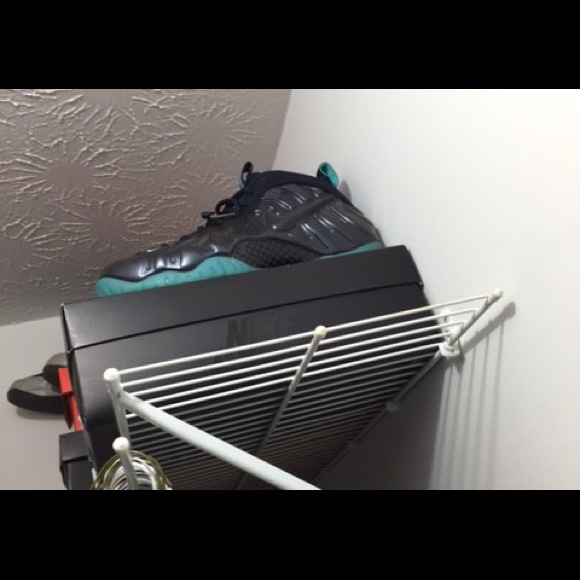 Jordan's and foam posites size 7.5-13 - Picture 3 of 3