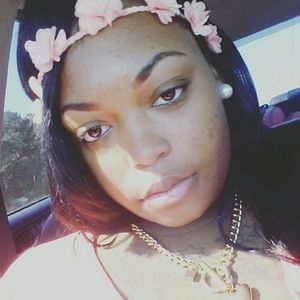 Meet your Posher, Mikell