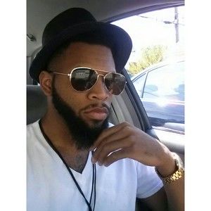 Meet your Posher, Lawrence