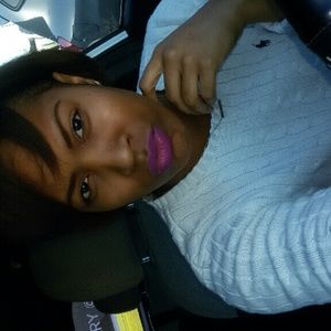 Meet your Posher, Shakeitha