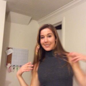 Meet your Posher, Kelly