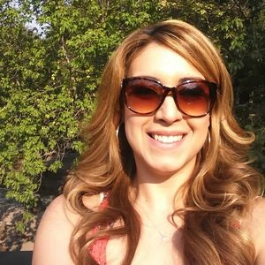 Meet your Posher, Vicky