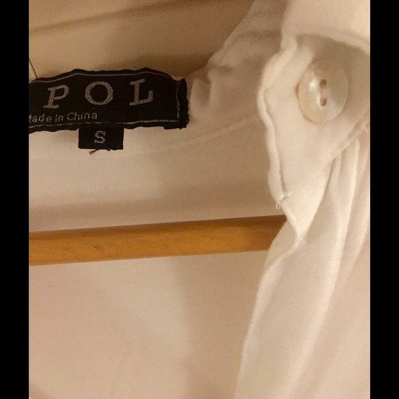 ❄️ Cozy Long Sleeve Button Up ❄️ - Picture 3 of 4