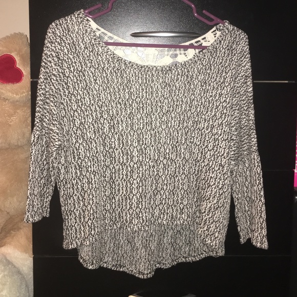 Laced Longsleeve