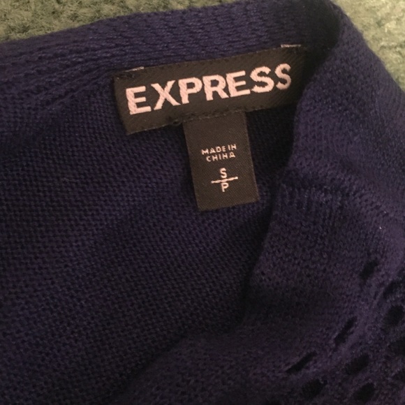 Express sweater! - Picture 2 of 4