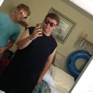 Meet your Posher, Justin