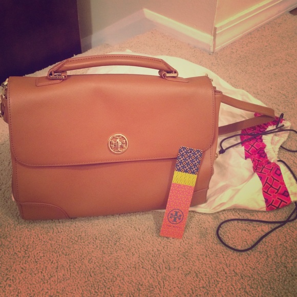 Tory burch authentic Robinson satchel purse