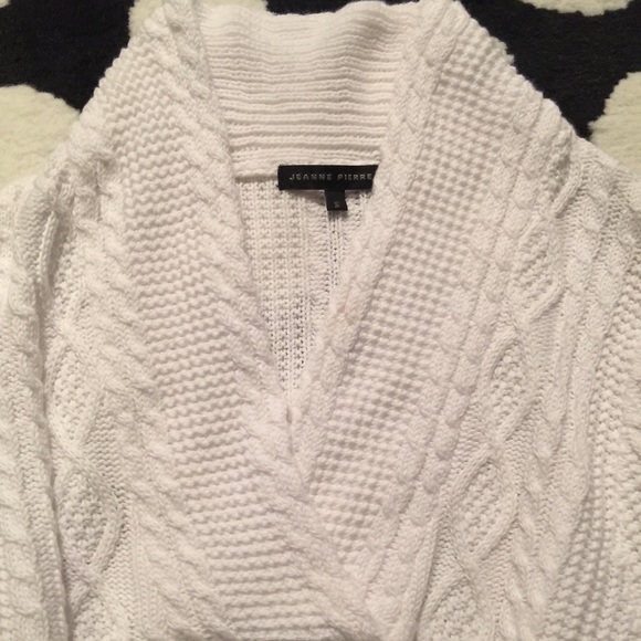 Jeannie Pierre sweater! - Picture 2 of 5