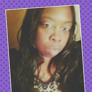 Meet your Posher, Devona