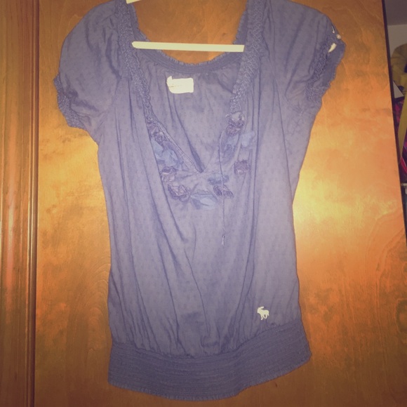 Abercrombie & Fitch top