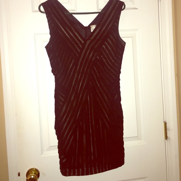 SALE!!! LBD - Picture 1 of 4