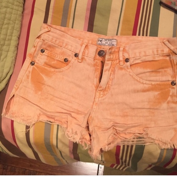 Free people size 25 cut off shorts
