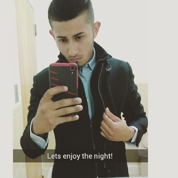 Meet your Posher, Danny - Picture 1 of 1