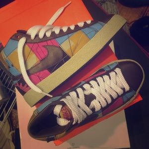 Nike women's Blazer mid premium -NEVER WORN