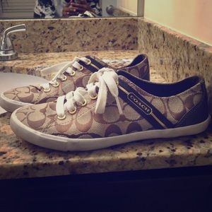 Authentic Coach Sneakers size 8