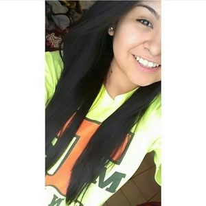 Meet your Posher, Ana