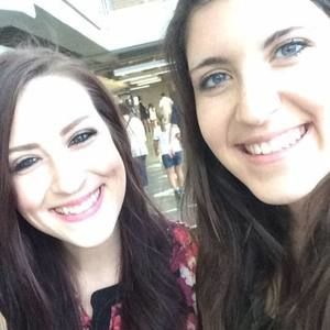 Meet your Posher, Caitlin