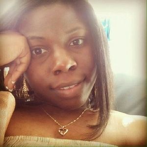 Meet your Posher, Sabrina