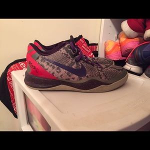 Kobes size 6.5Y only worn once or twice