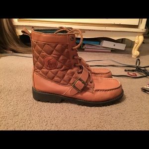 Size 6.5Y polo boots