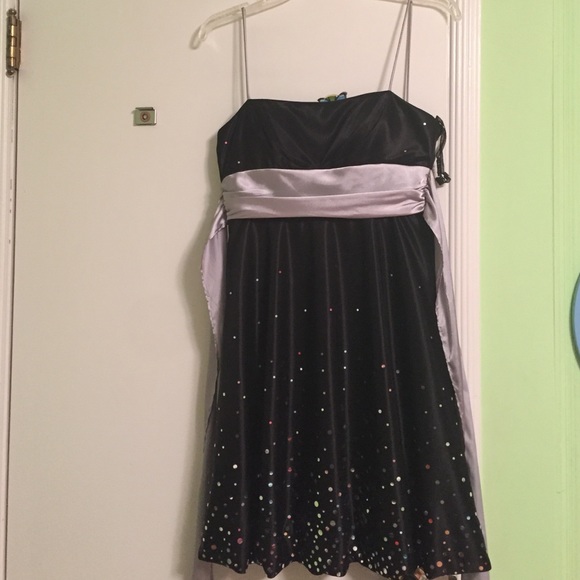 Black and charcoal/silver dress. Size 3/4