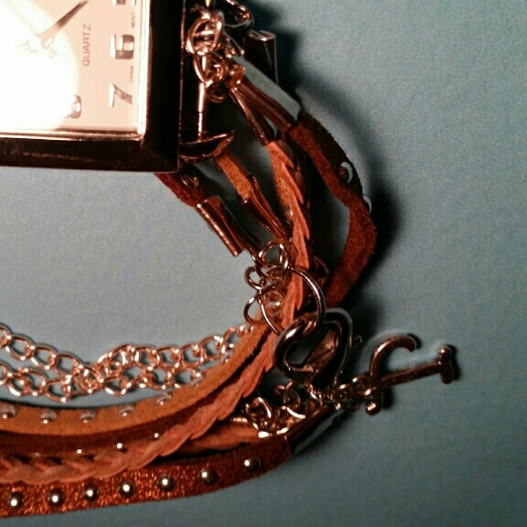 Silver leather chain wrap strap watch - Picture 2 of 3