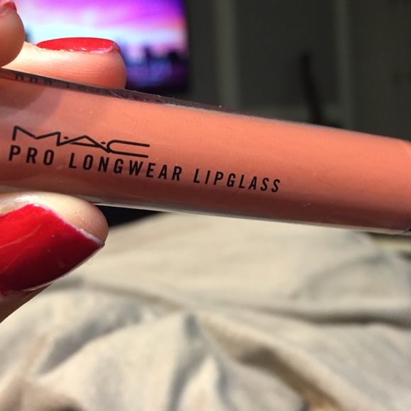 MAC pro long wear lipgloss