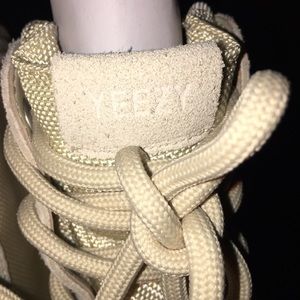 Yeezy 950 W 8 (US)