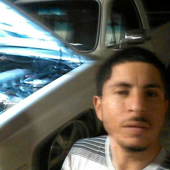 Meet your Posher, Alejandro - Picture 1 of 1