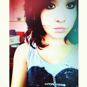 Meet your Posher, Bekah