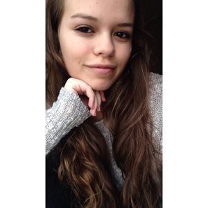 Meet your Posher, Kaitlyn