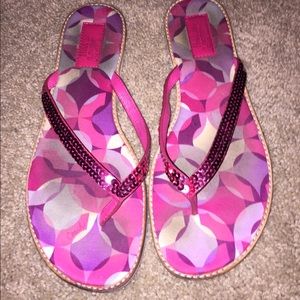 Coach 7 flip flops