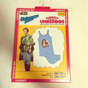 Brand new! Star Wars princess Lea underoos set