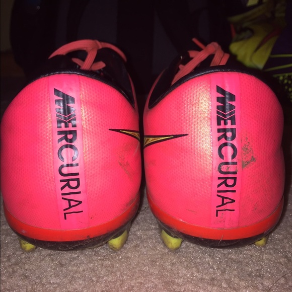 Nike Mercurial Soccer Cleats - Picture 3 of 4