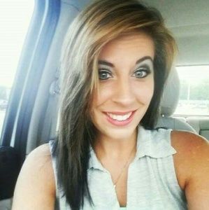 Meet your Posher, Shelby