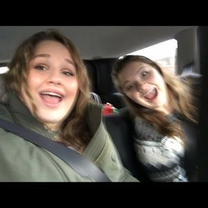 Meet your Posher, Melissa