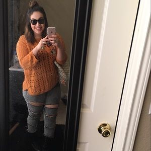 Meet your Posher, Cynthia