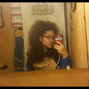 Meet your Posher, Shawntia